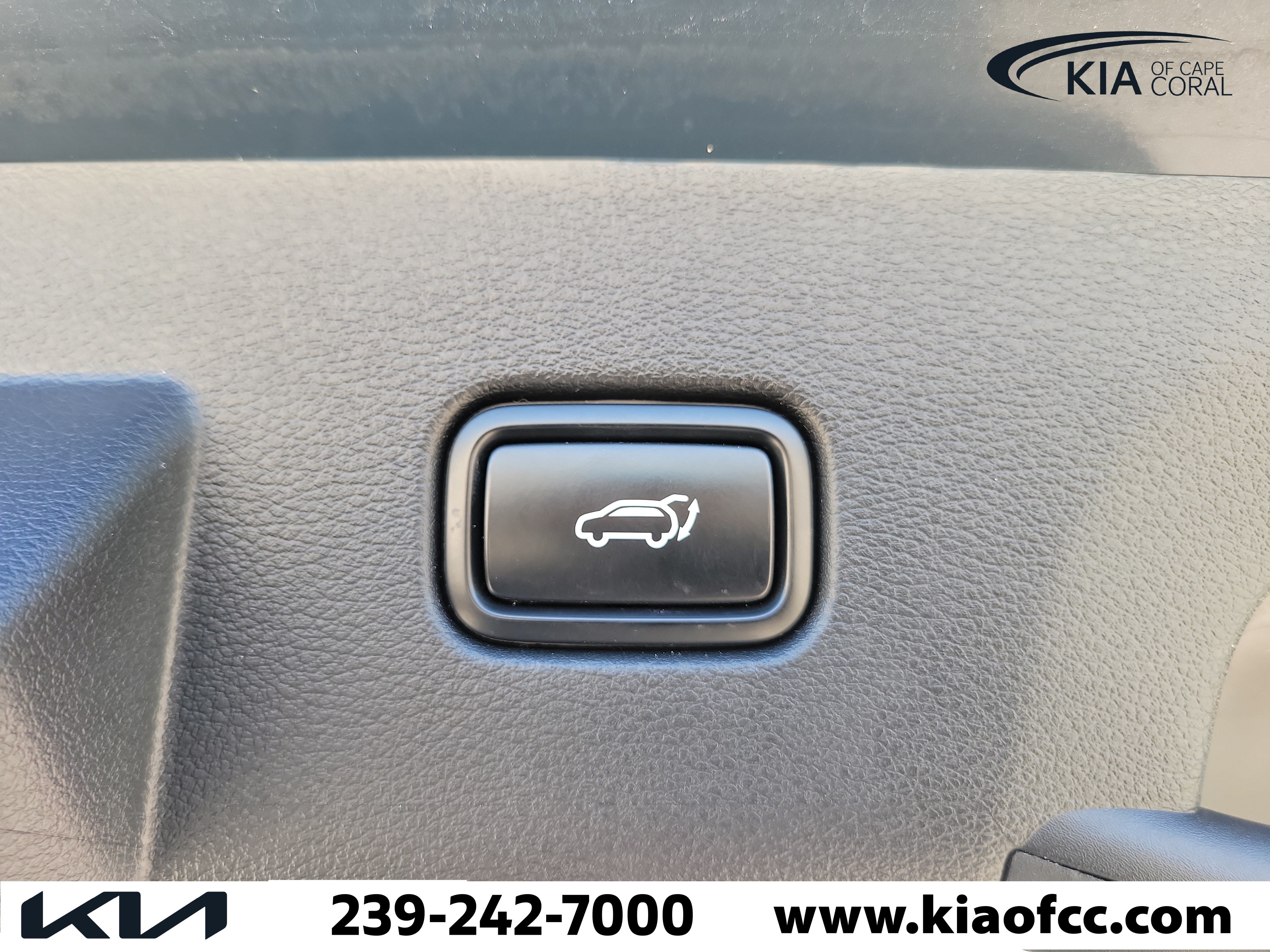 Certified 2024 Kia Sportage X-Line Prestige AWD/4WD image 12