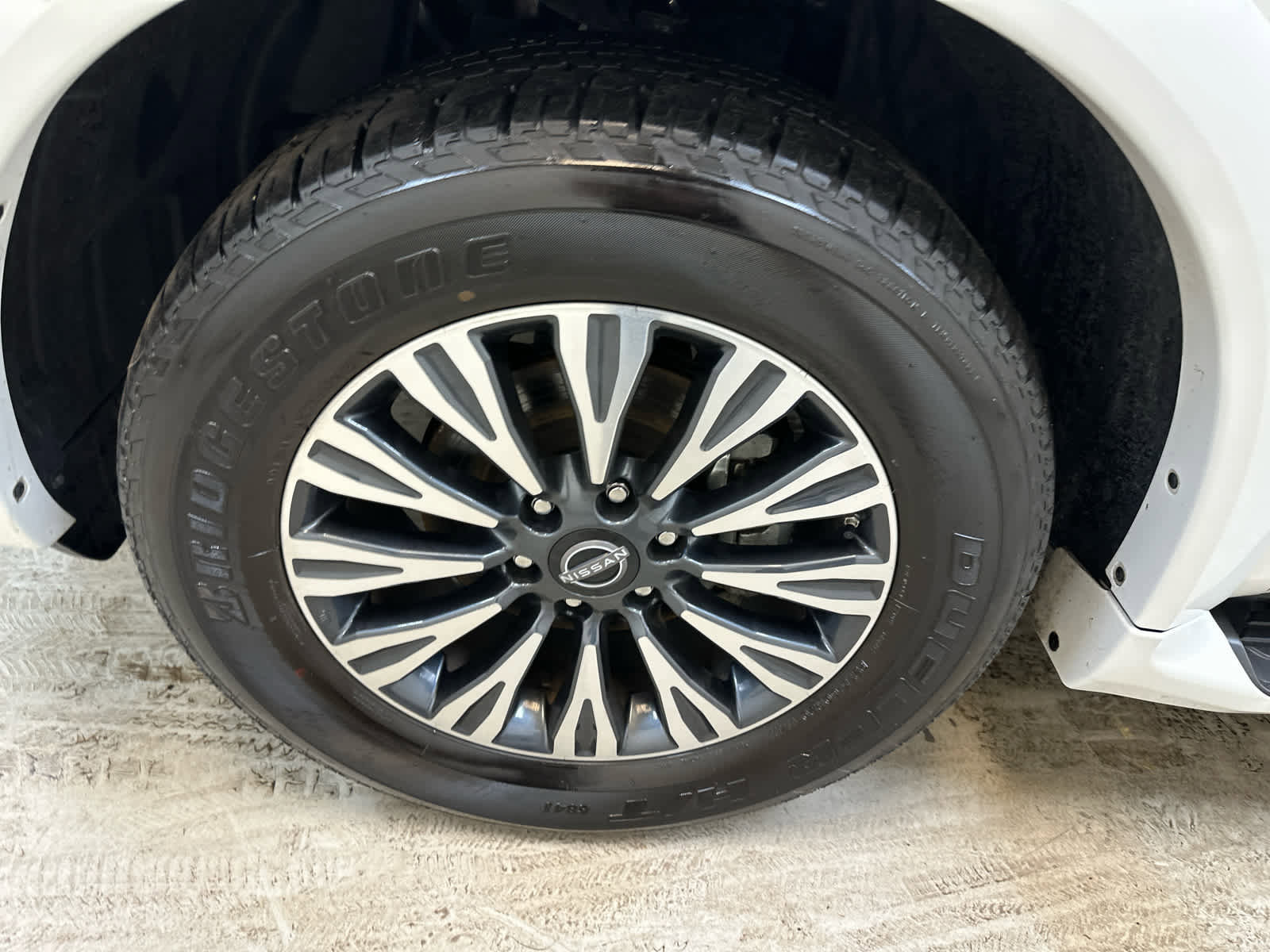 Certified 2024 Nissan Armada SL w/ Midnight Edition Package image 13