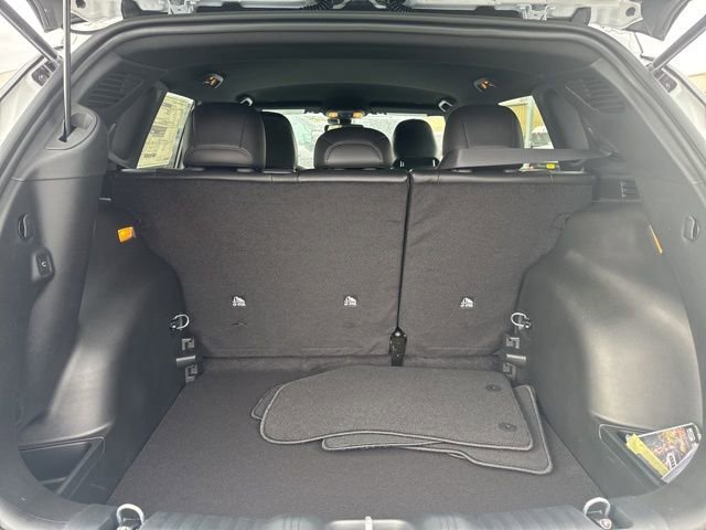 New 2026 Jeep Compass Limited image 15