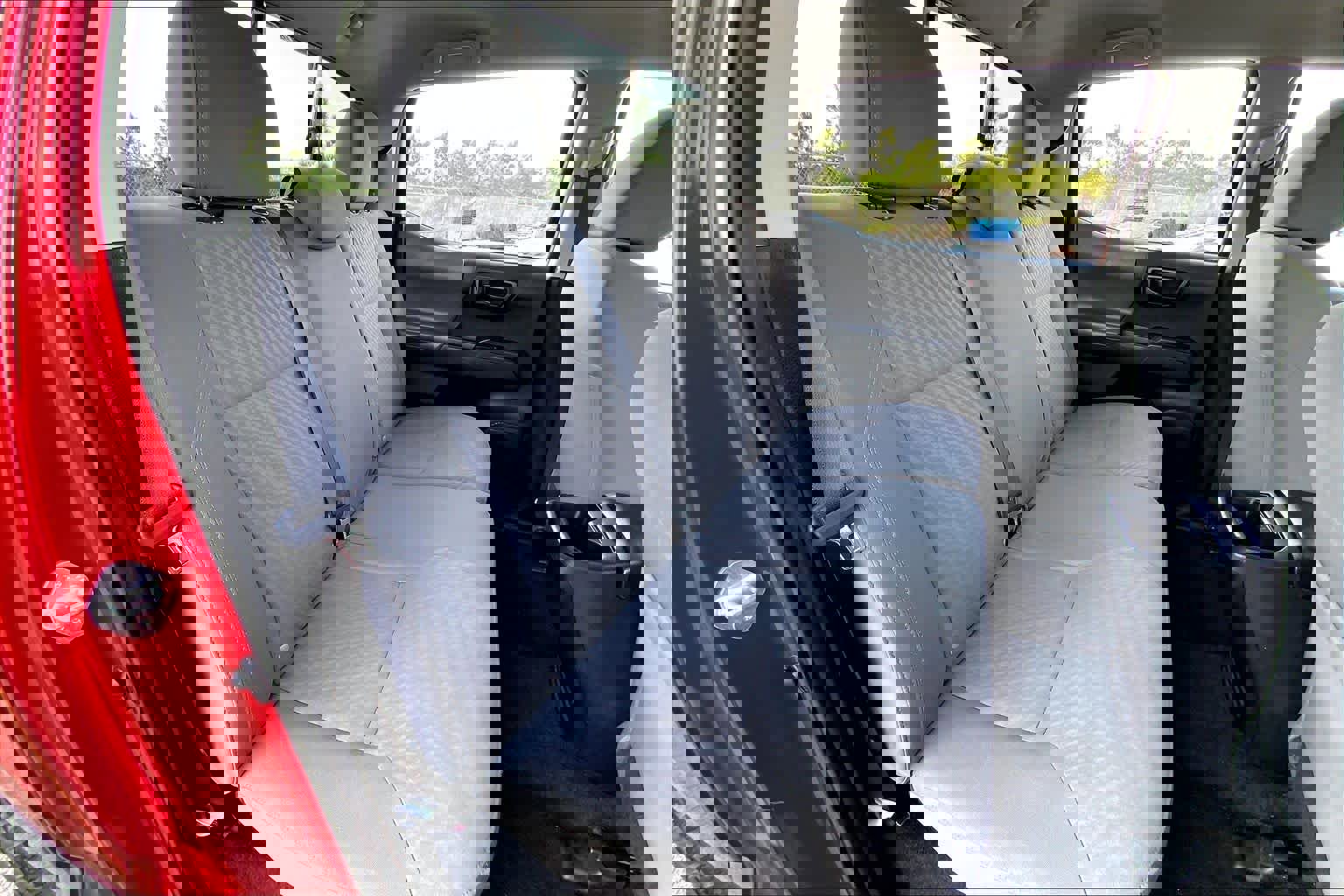 Used 2021 Toyota Tacoma SR w/ SR Convenience Package RWD image 18