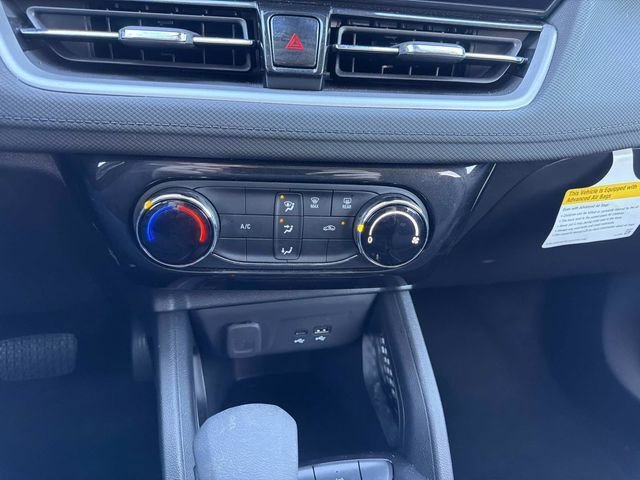 Used 2024 Chevrolet TrailBlazer LT image 25