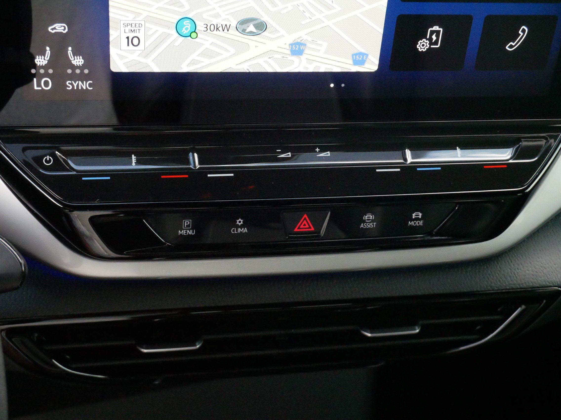 Certified 2023 Volkswagen ID.4 Pro S AWD/4WD image 25