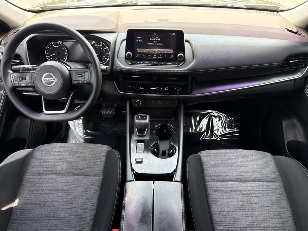 Used 2021 Nissan Rogue SV FWD image 20