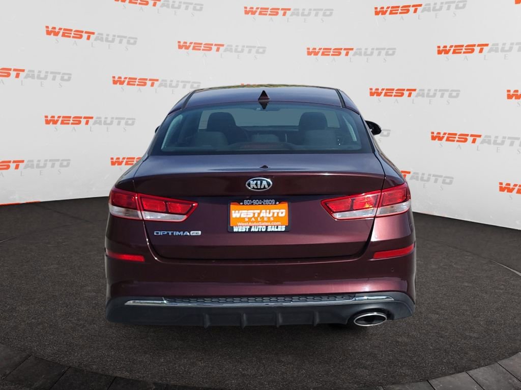 Used 2019 Kia Optima LX image 4