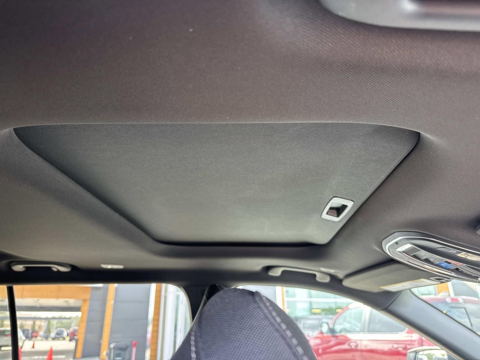 New 2026 Jeep Grand Cherokee L Laredo image 11