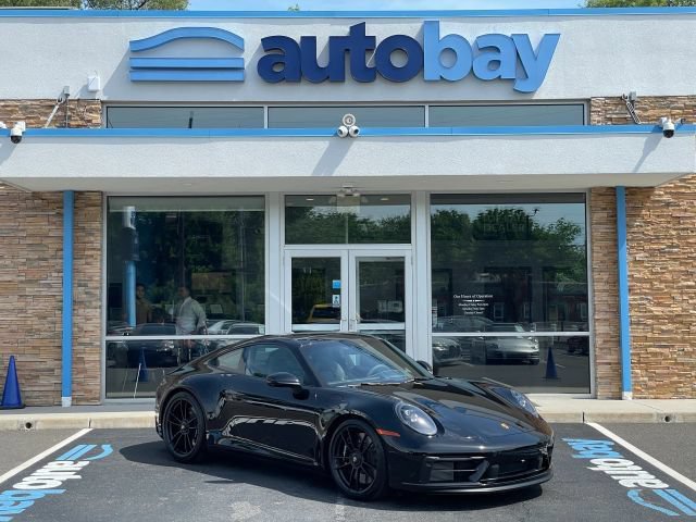Used 2022 Porsche 911 Carrera 4 GTS AWD/4WD image 8