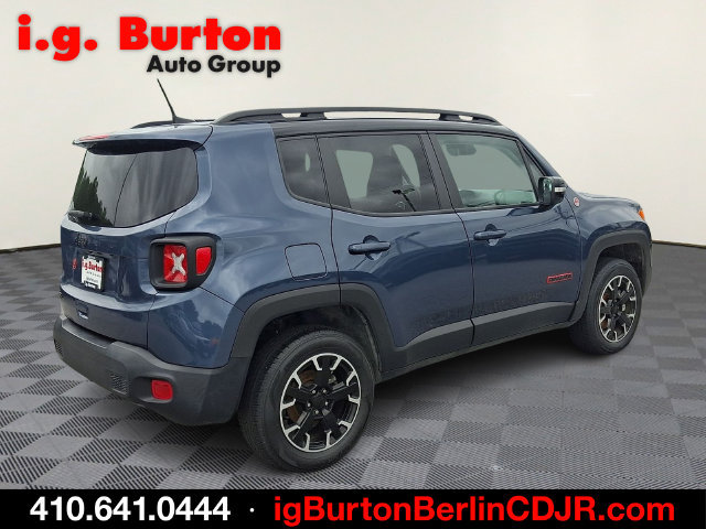 Used 2023 Jeep Renegade Trailhawk AWD/4WD image 6
