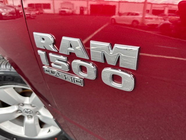 Used 2024 RAM 1500 Classic SLT AWD/4WD image 30