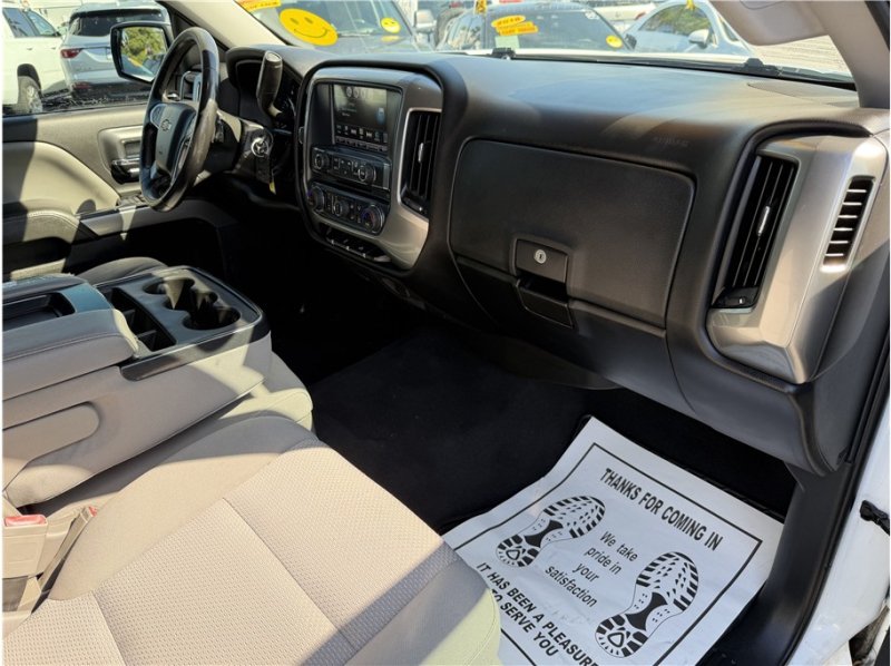 Used 2018 Chevrolet Silverado 1500 LT w/ Texas Edition RWD image 29