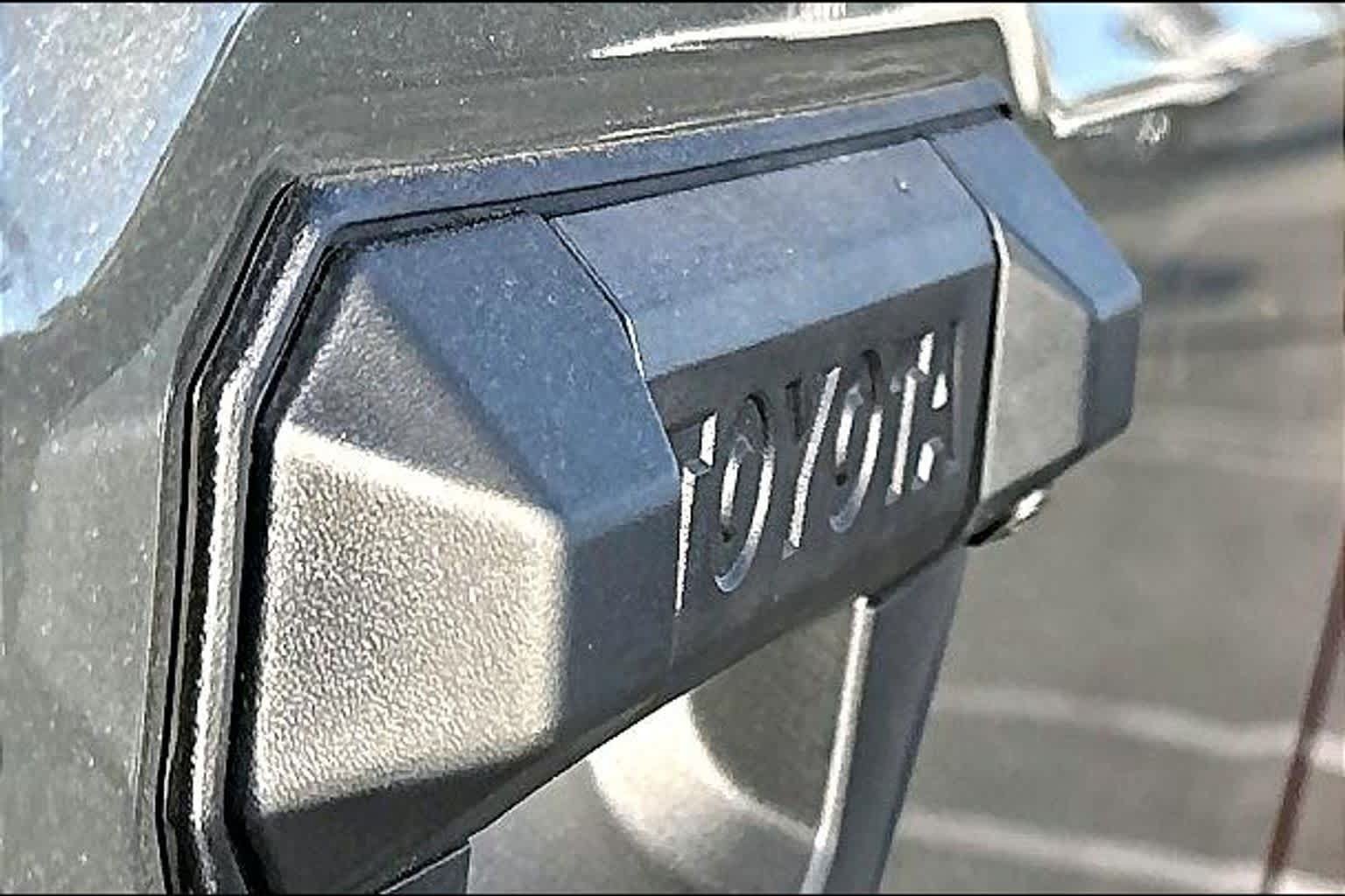 New 2026 Toyota Tacoma TRD Off-Road AWD/4WD image 15