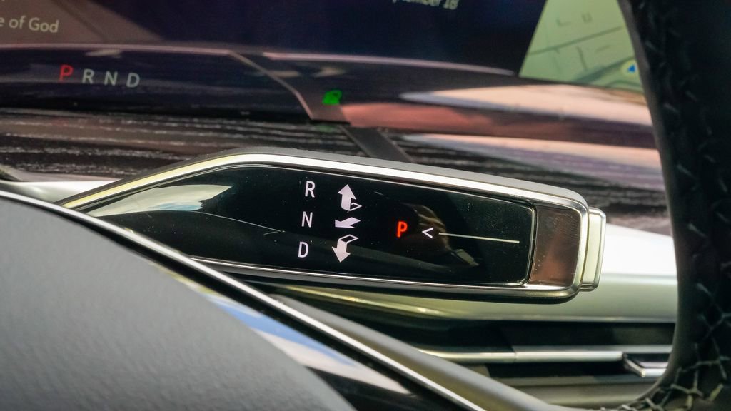 New 2026 Cadillac Escalade IQL Luxury image 23