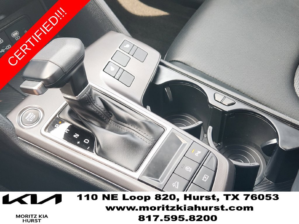 Certified 2026 Kia Sportage EX w/ EX Panorama Roof Package FWD image 9