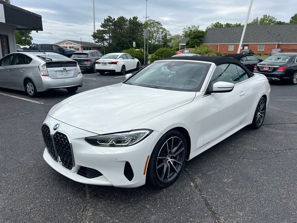 Used 2024 BMW 430i Convertible RWD image 2