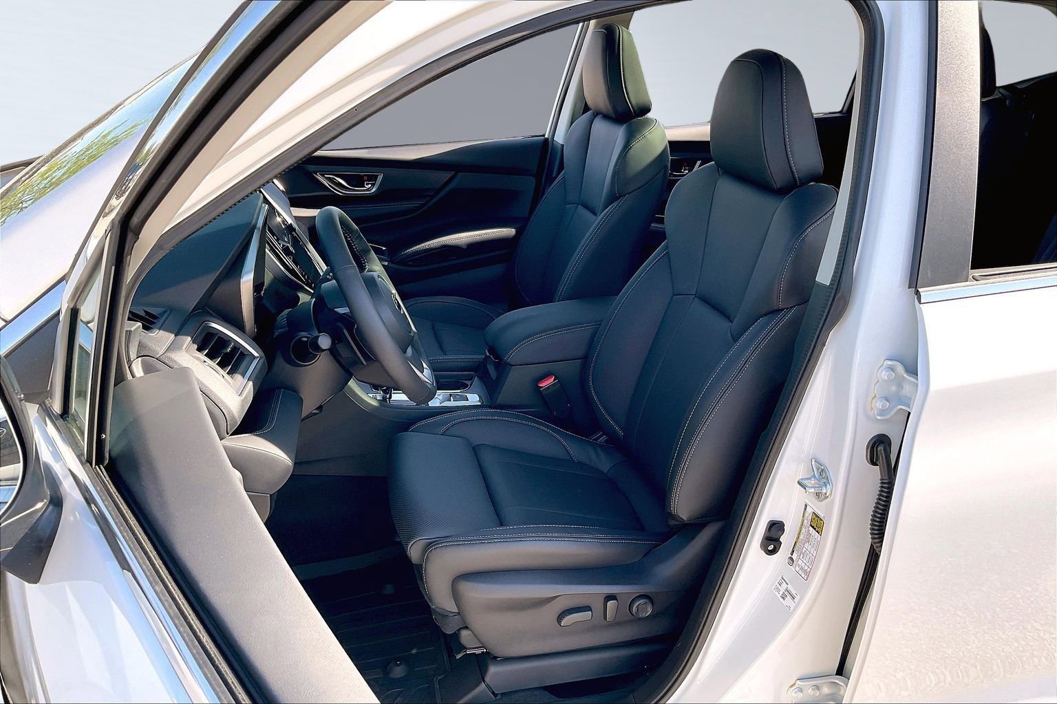 New 2026 Subaru Ascent Limited image 9