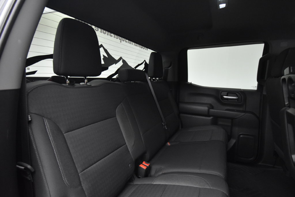 Used 2022 Chevrolet Silverado 1500 Custom Trail Boss w/ Midnight Edition AWD/4WD image 18