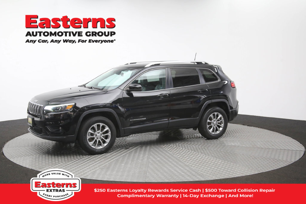 Used 2021 Jeep Cherokee Latitude Plus AWD/4WD image 58