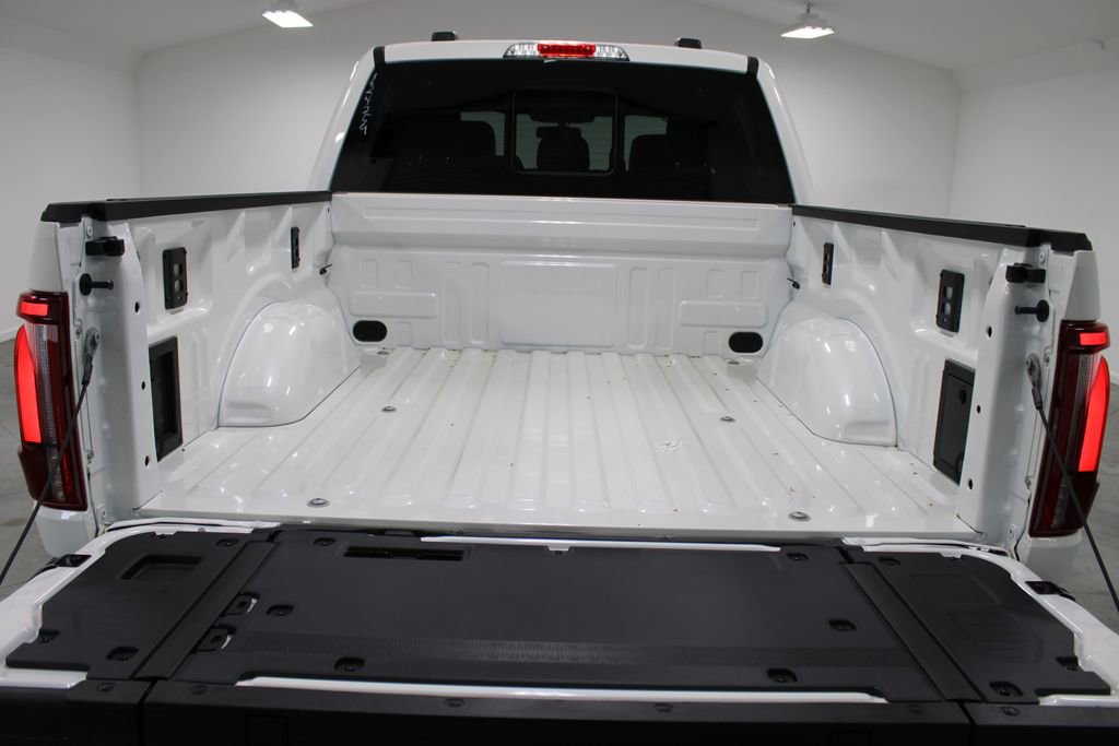 New 2026 Ford F150 Lariat image 17