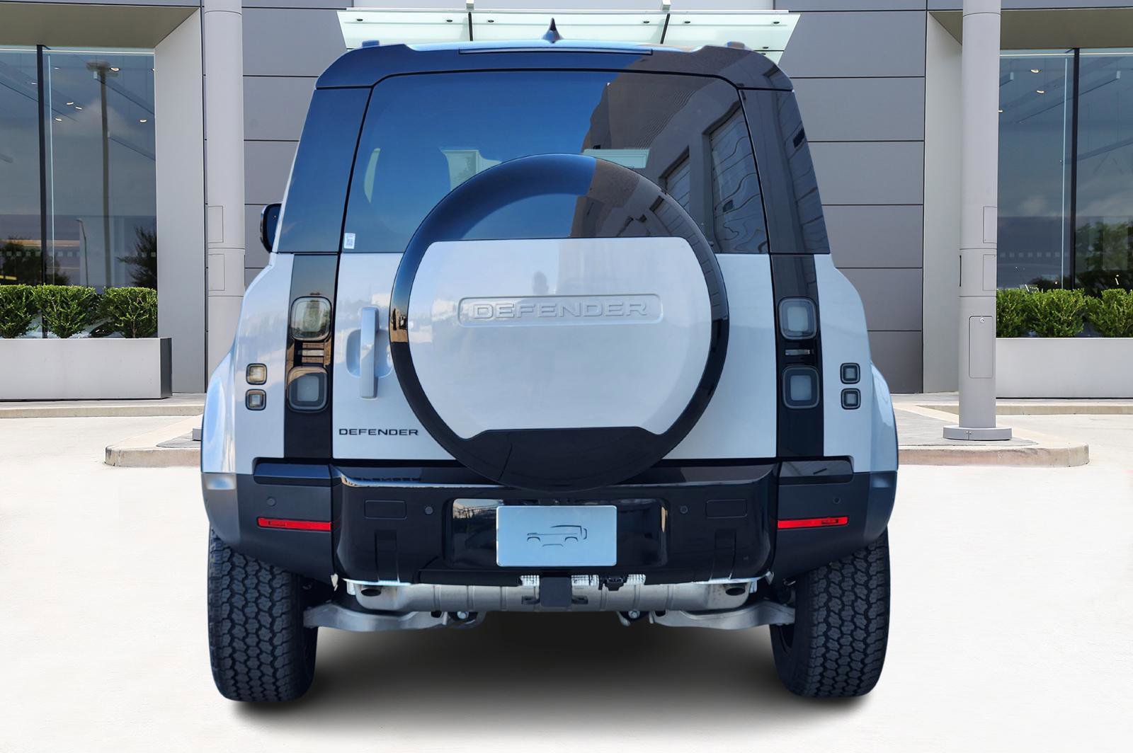 New 2026 Land Rover Defender 110 S image 6