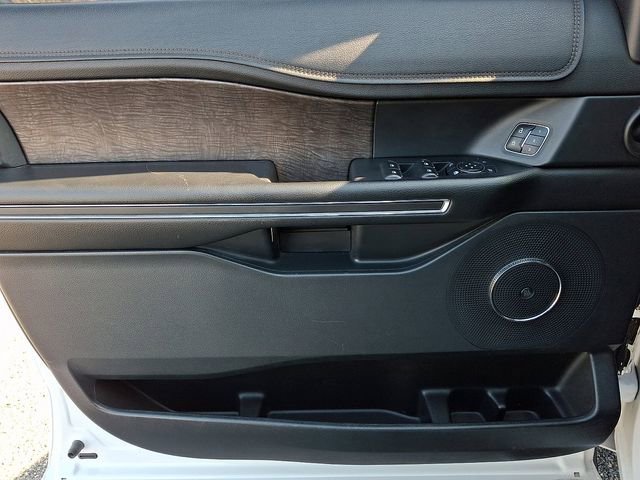 Used 2018 Ford Expedition Max Limited AWD/4WD image 13