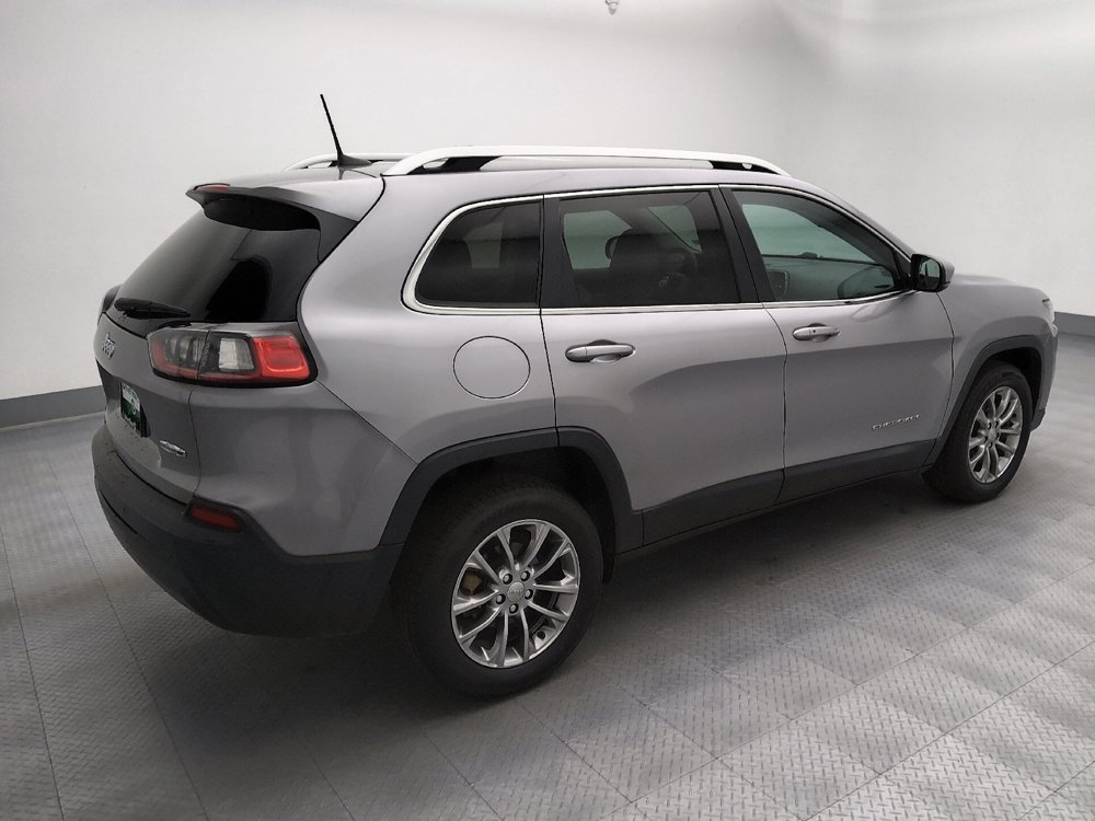 Used 2020 Jeep Cherokee Latitude Plus FWD image 10