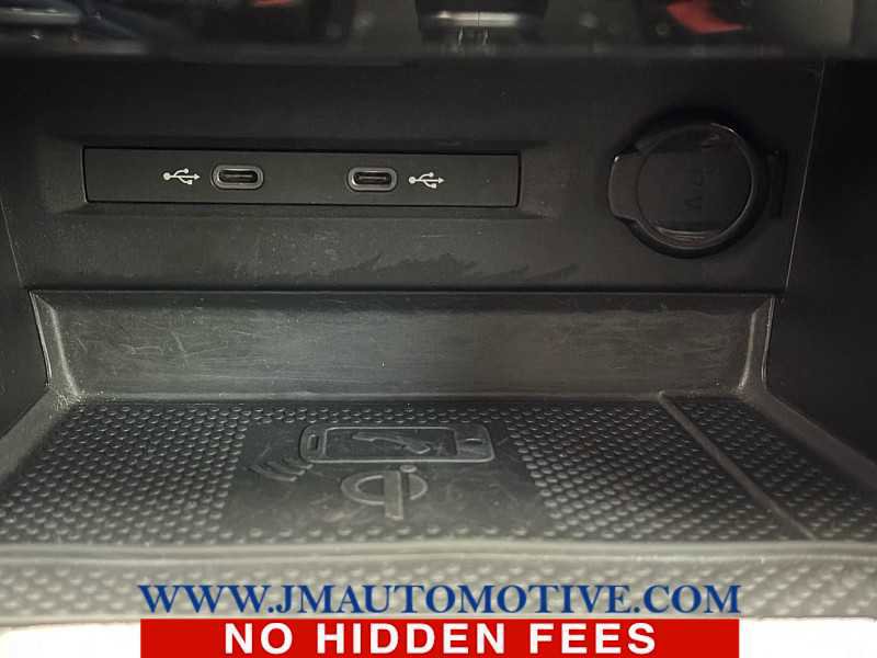 Used 2024 Volkswagen Taos SE FWD image 37