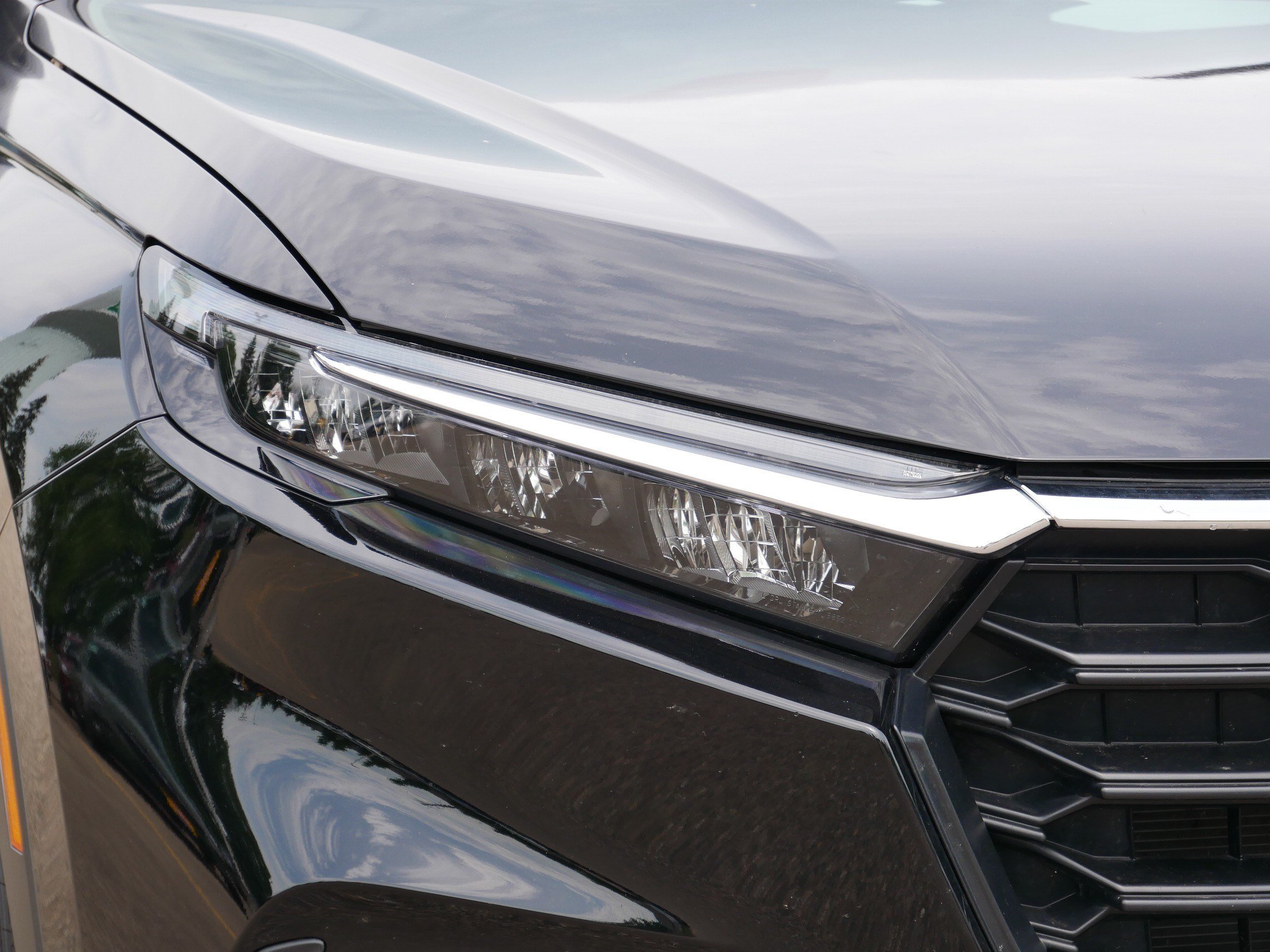 Used 2024 Honda CR-V LX image 16