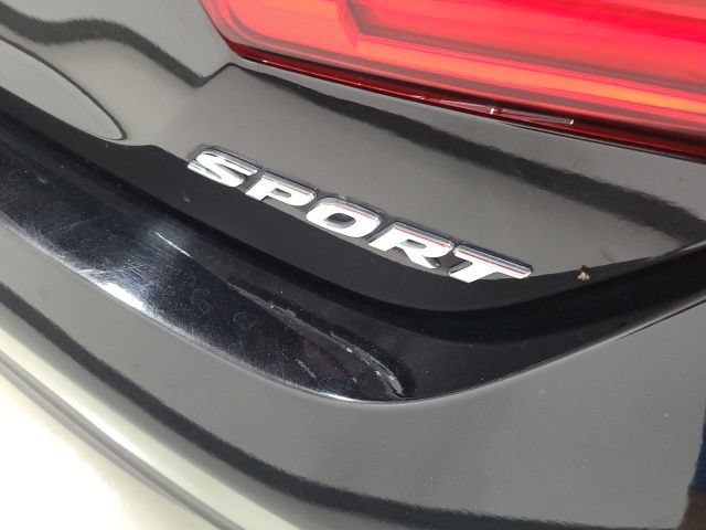Used 2018 Honda Accord Sport image 8