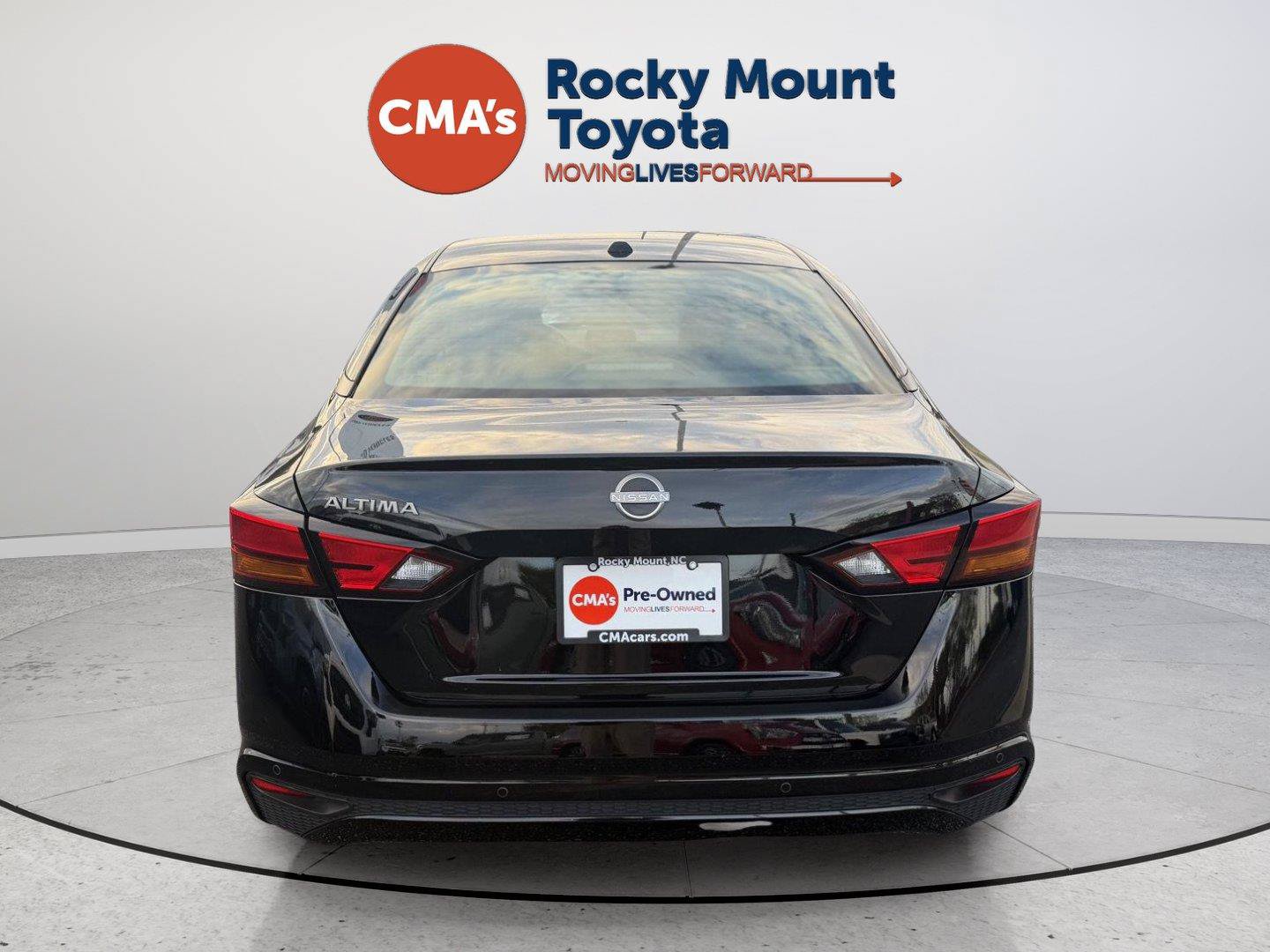 Used 2025 Nissan Altima 2.5 SV FWD image 6