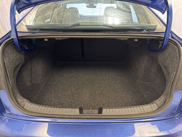 Used 2024 Volkswagen Jetta SE image 23