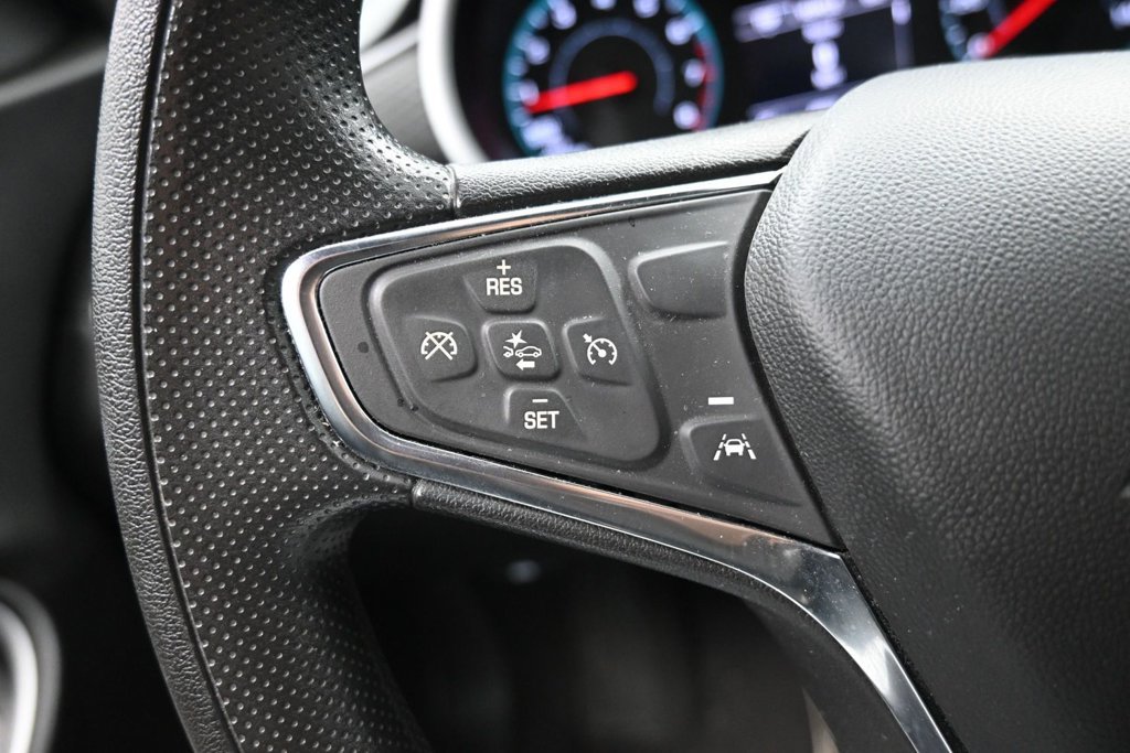 Used 2025 Chevrolet Malibu LT FWD image 12