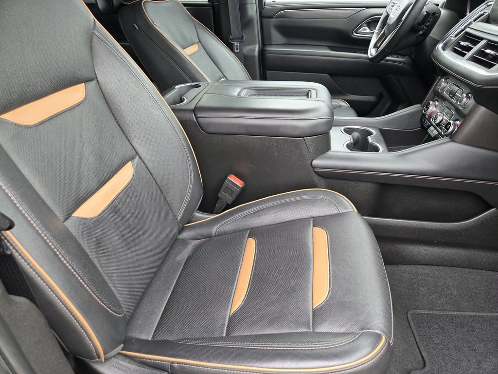 Used 2023 GMC Yukon AT4 AWD/4WD image 12