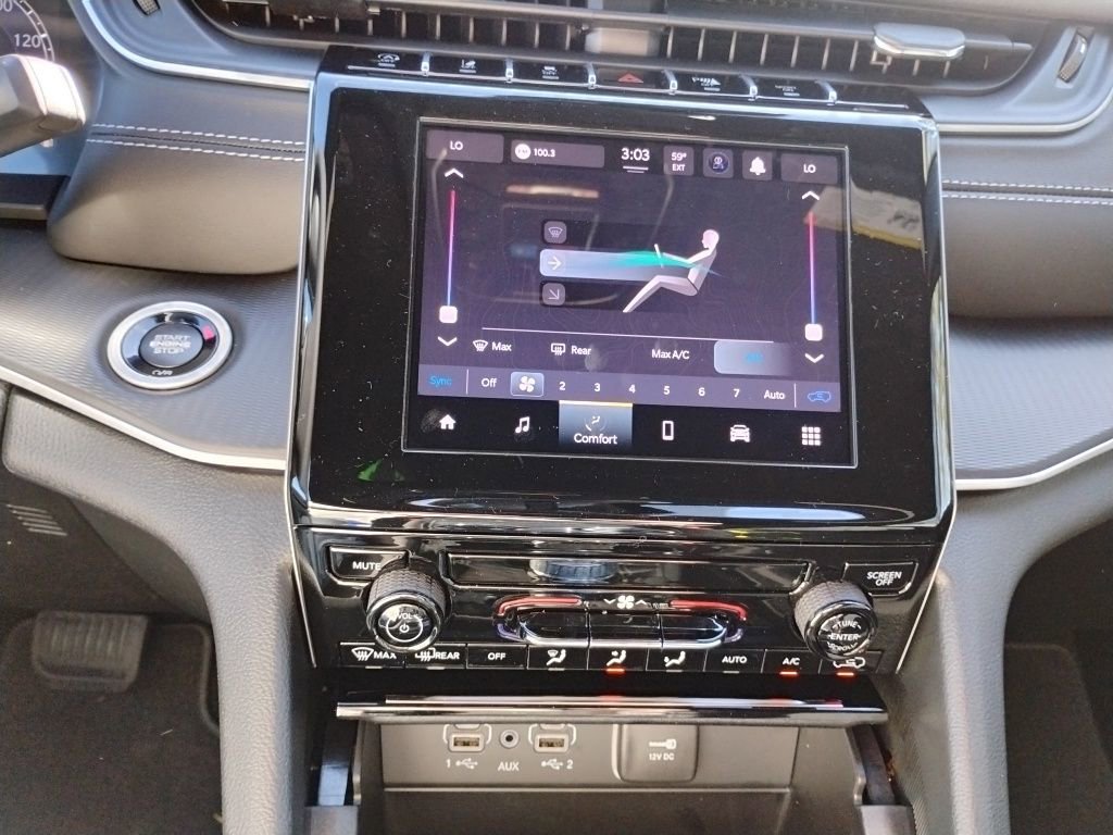 New 2025 Jeep Grand Cherokee Laredo w/ Trailer Tow Package image 26