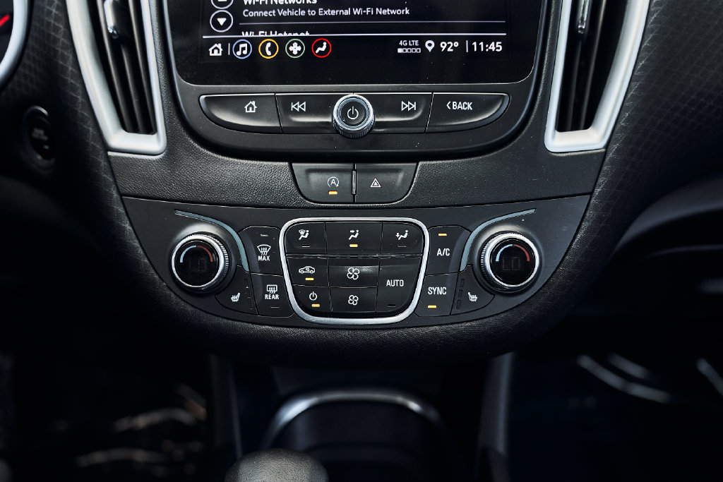 Used 2024 Chevrolet Malibu LT FWD image 29
