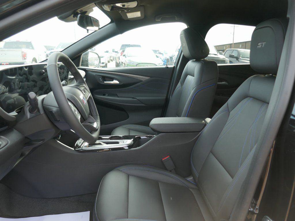 New 2026 Buick Envista Sport Touring w/ Convenience I Package image 13