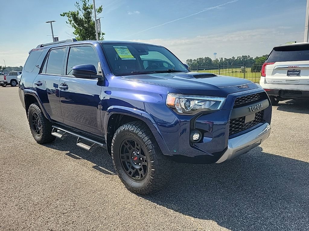 Used 2022 Toyota 4Runner TRD Off-Road AWD/4WD image 3