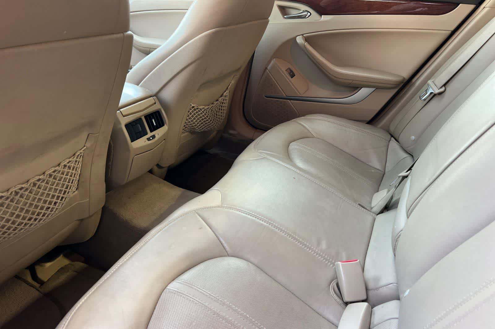Used 2010 Cadillac CTS Premium image 5
