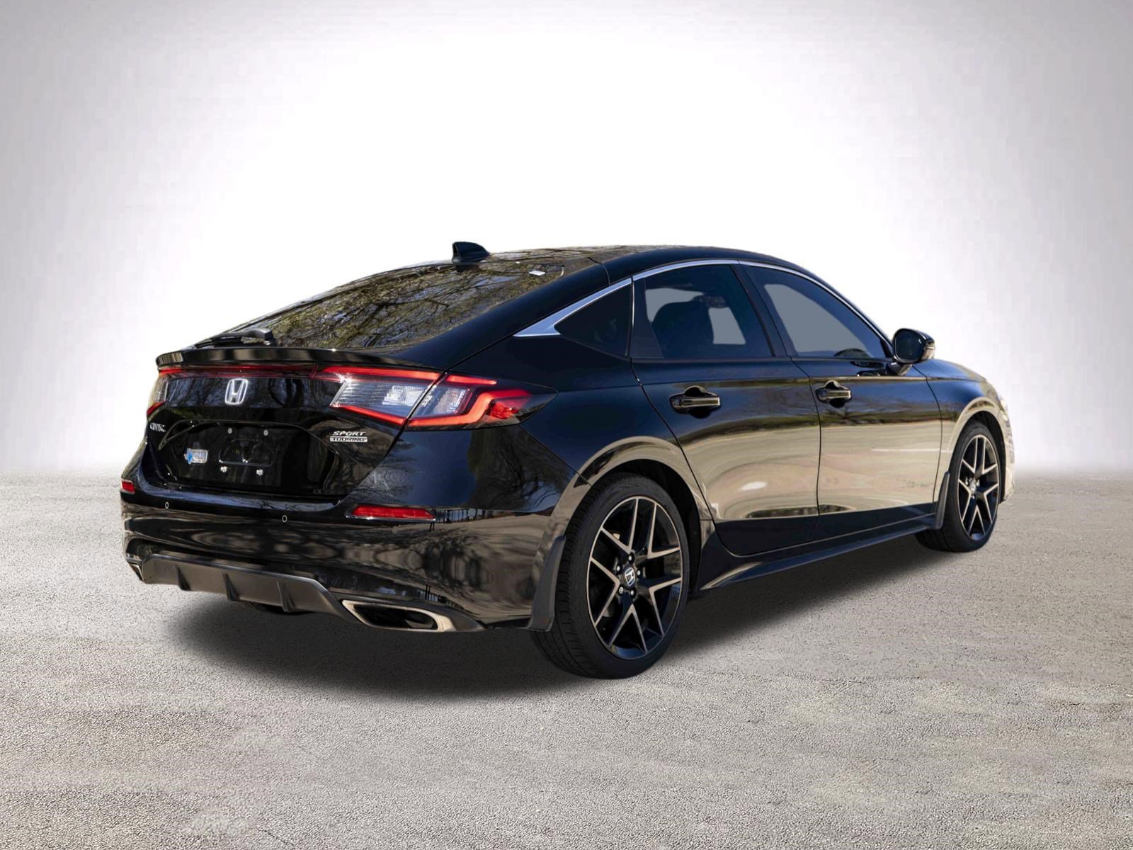 Used 2024 Honda Civic Sport Touring image 9