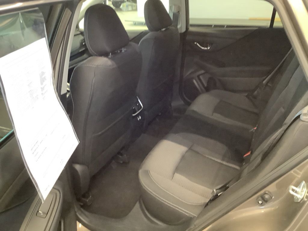 Used 2023 Subaru Outback Premium image 12