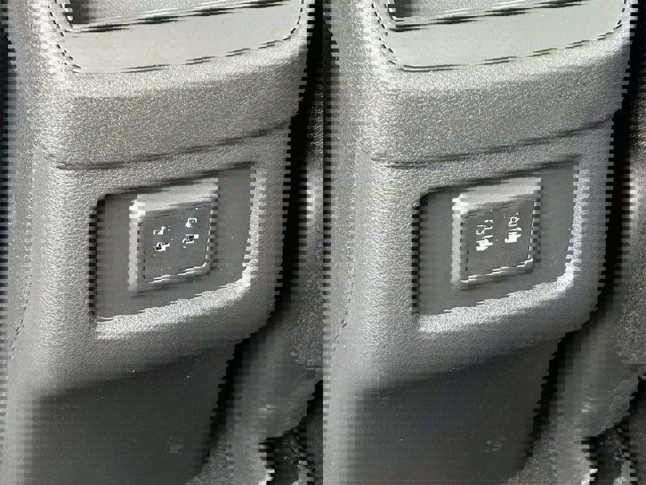 New 2026 Nissan Pathfinder SV image 19