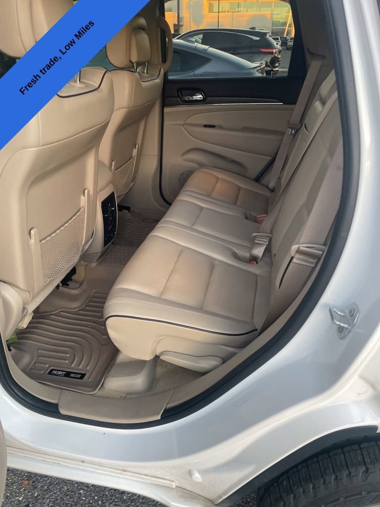 Used 2020 Jeep Grand Cherokee Overland image 11