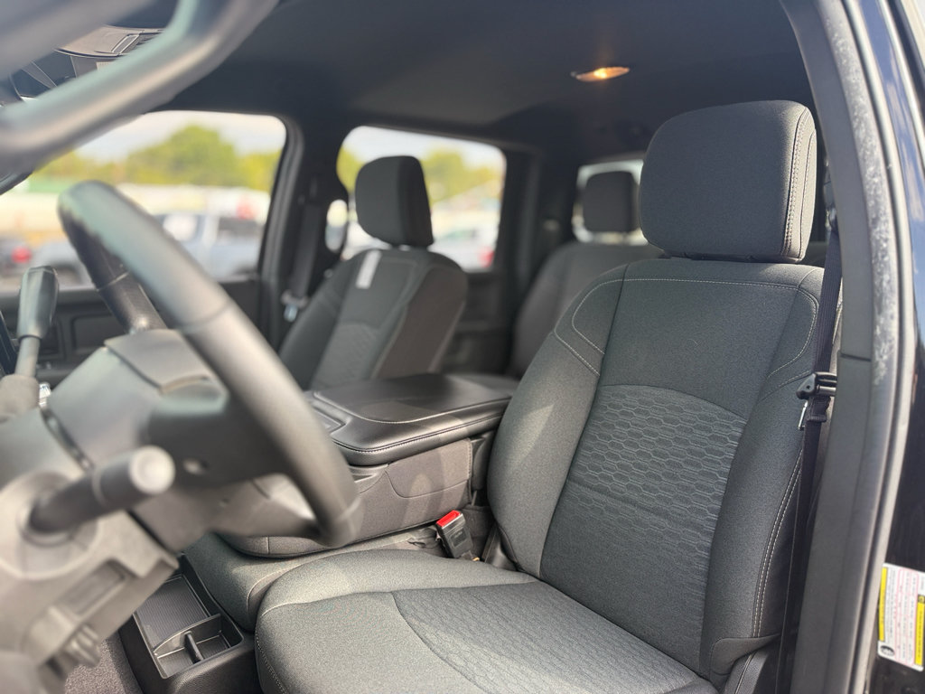 Used 2025 RAM 2500 Tradesman AWD/4WD image 21
