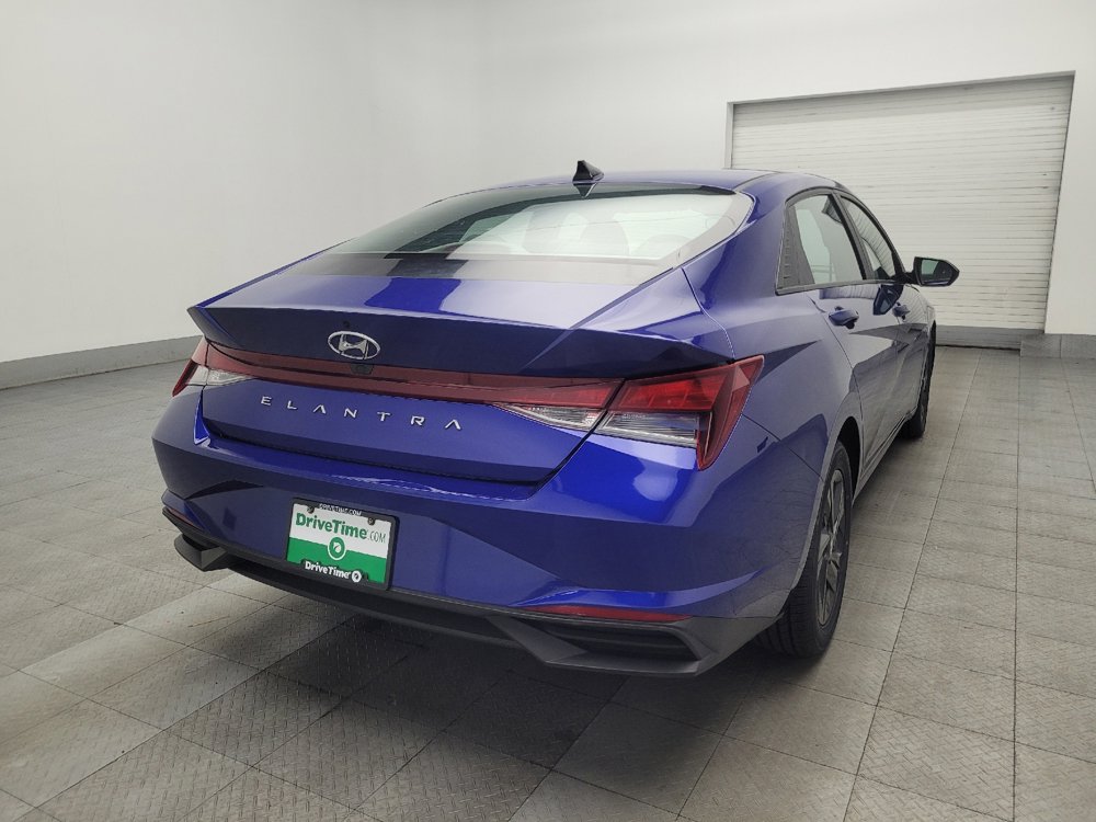 Used 2022 Hyundai Elantra SEL w/ Convenience Package image 9