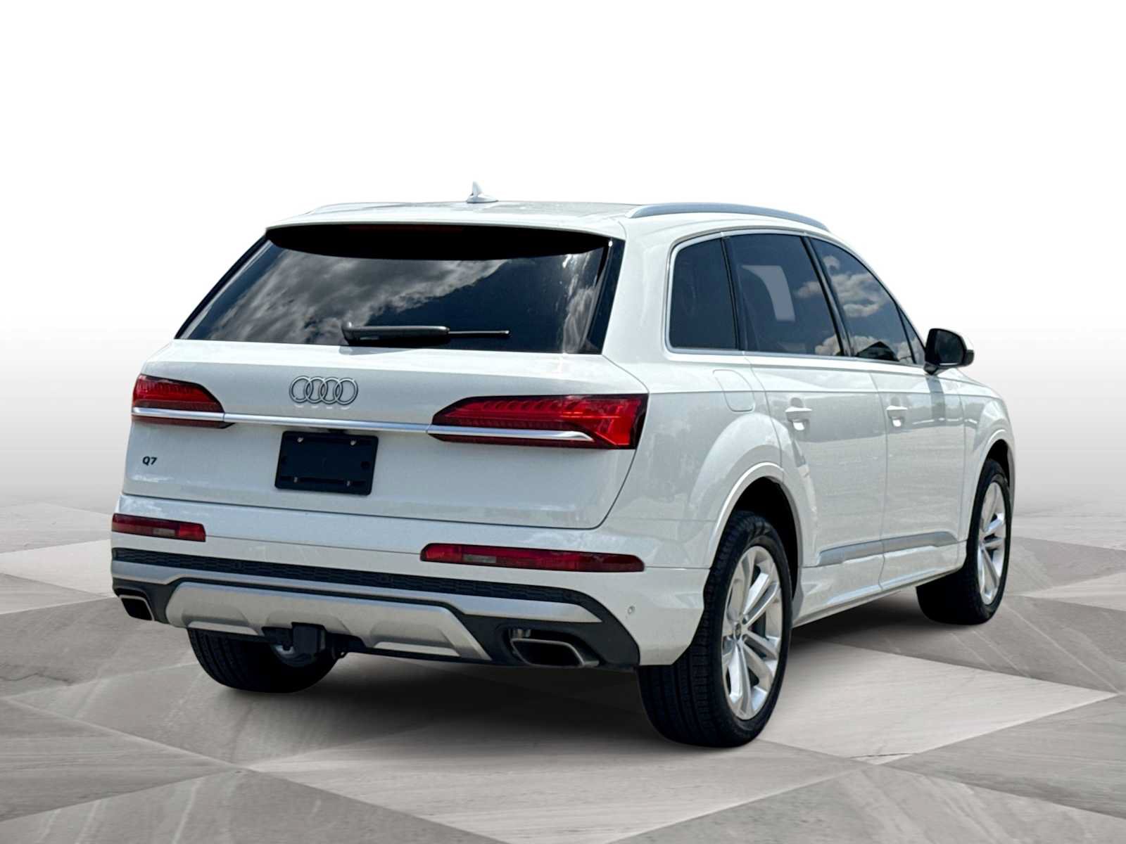 Used 2025 Audi Q7 3.0T Prestige AWD/4WD image 8