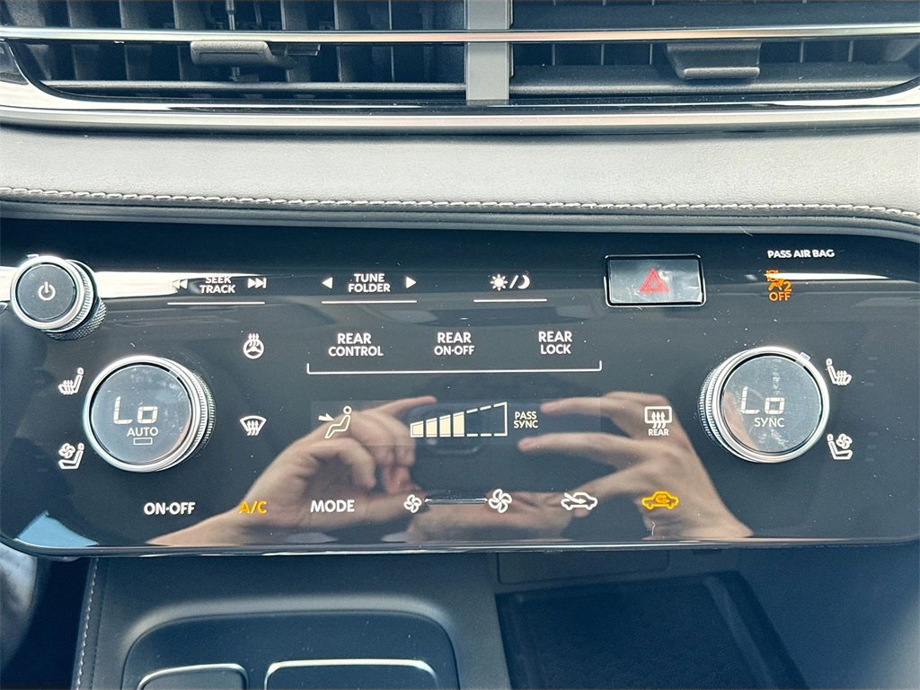 New 2026 INFINITI QX60 Luxe w/ Cargo Package image 16