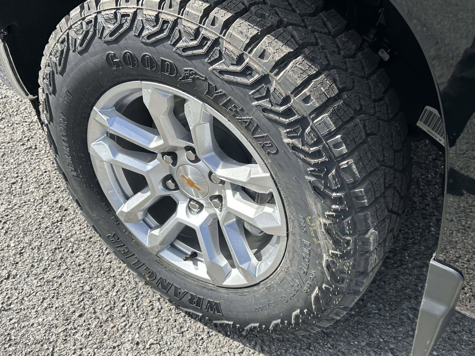 New 2026 Chevrolet Silverado 1500 W/T w/ WT Value Package image 9