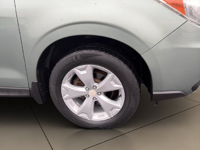 Used 2014 Subaru Forester 2.5i Premium w/ Popular Package #2 AWD/4WD image 8