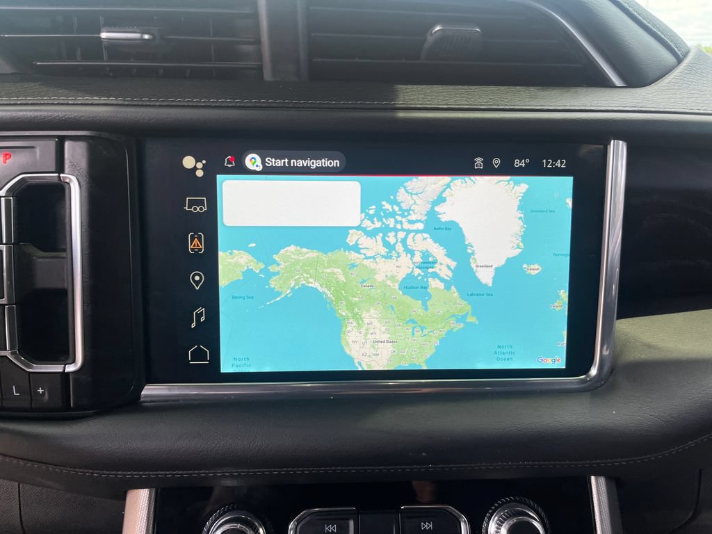 Used 2022 GMC Yukon Denali AWD/4WD image 16