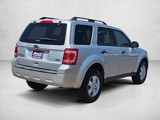 Used 2011 Ford Escape XLT w/ 201A Rapid Spec Order Code FWD image 5
