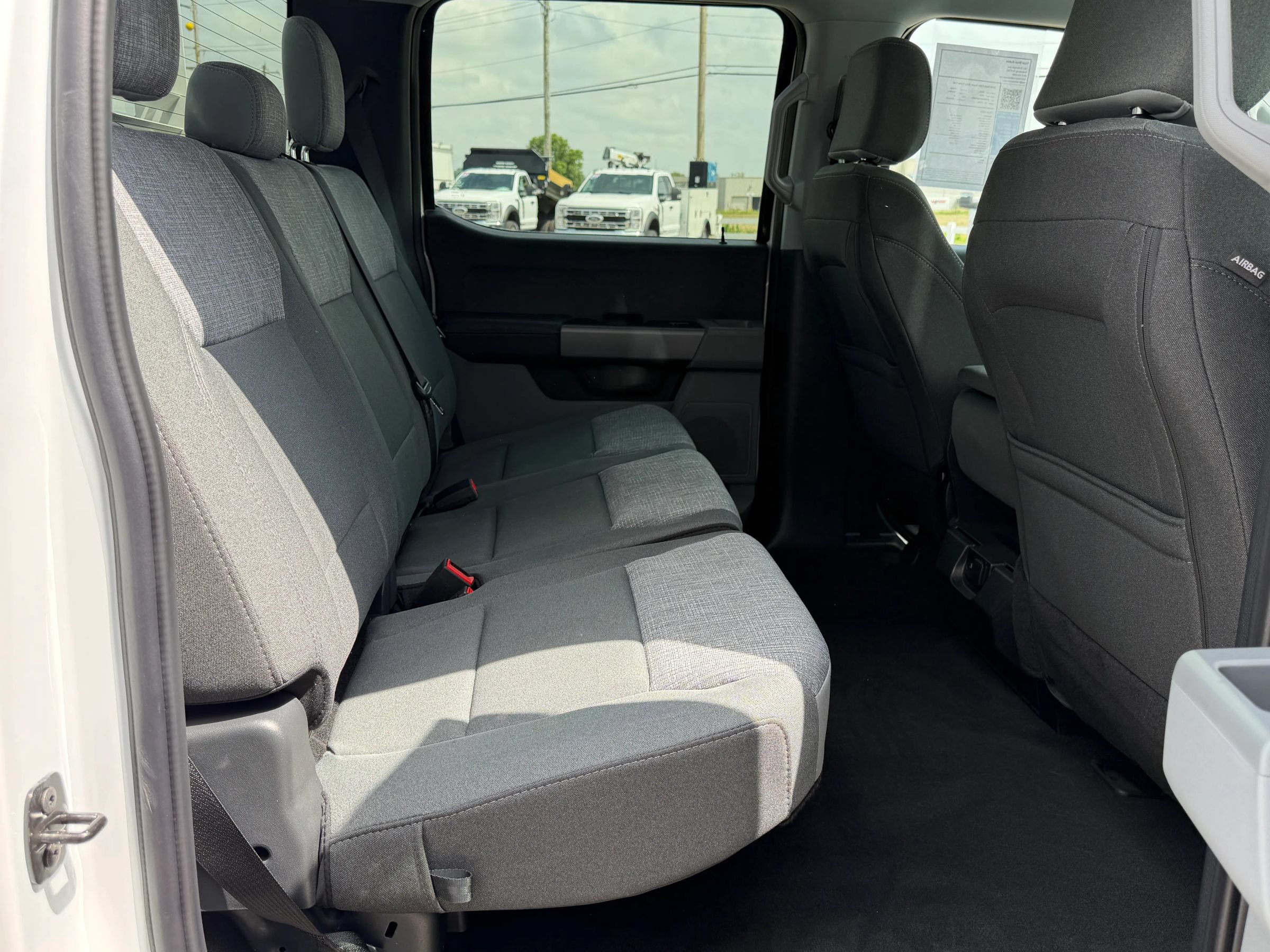 Used 2025 Ford F350 XLT AWD/4WD image 31