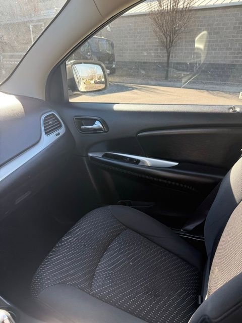 Used 2017 Dodge Journey SXT w/ Blacktop Package AWD/4WD image 29